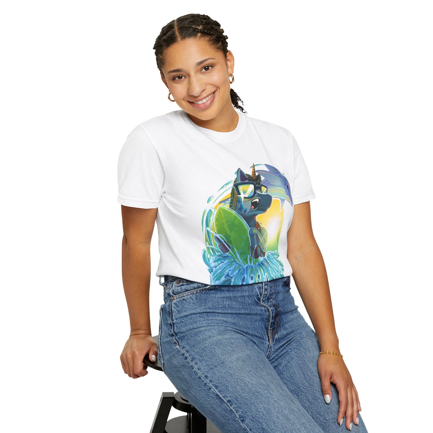 Arty Goes Surfing Unisex T-Shirt